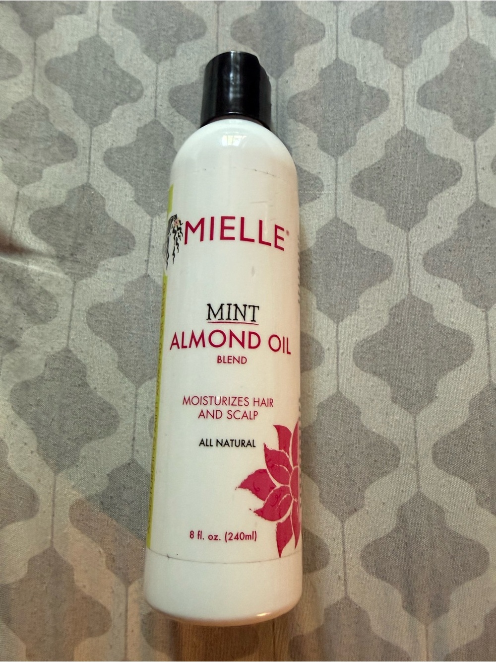 Mielle Mint Almond Oil Blend Hair Treatment